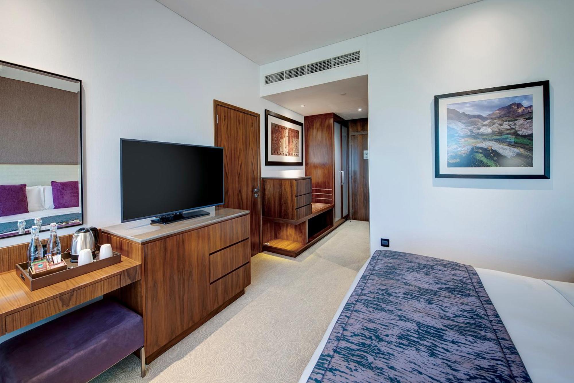 מלון Crowne Plaza Muscat Ocec By Ihg מראה חיצוני תמונה