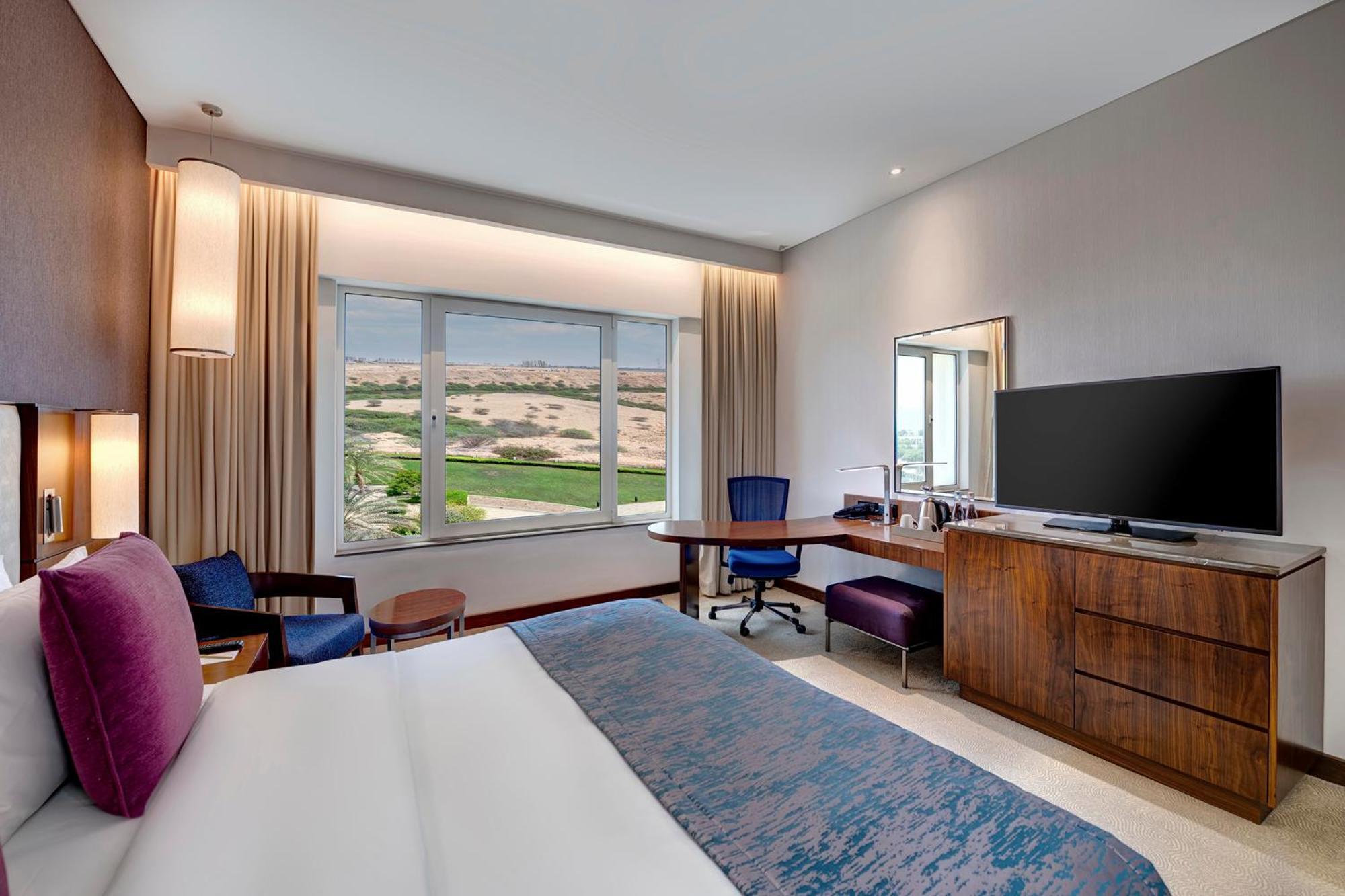 מלון Crowne Plaza Muscat Ocec By Ihg מראה חיצוני תמונה